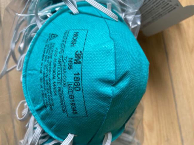 Thu giữ 400.000 sản phẩm, thiết bị y tế chống dịch vi phạm tại Hà Nội