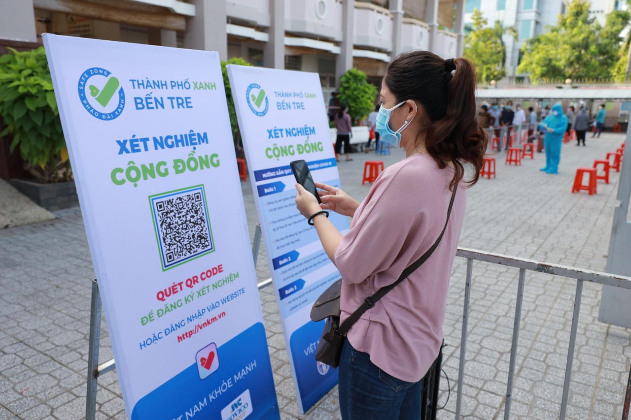 Bến Tre sớm trở về trạng thái bình thường mới với ứng dụng công nghệ trong phòng chống dịch