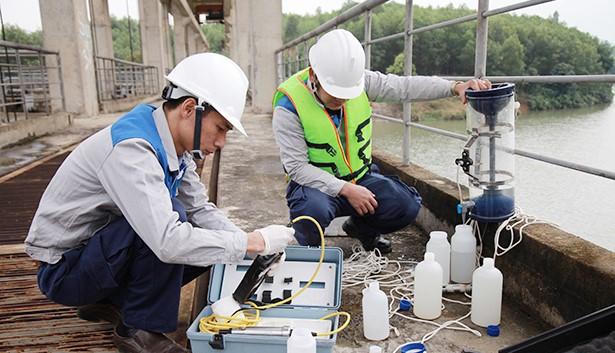 Ứng dụng công nghệ thông minh bảo đảm an toàn nguồn nước