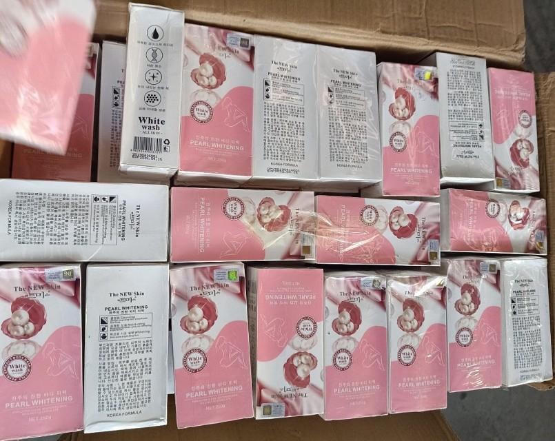 Tạm giữ gần 5.000 hộp mỹ phẩm vi phạm tại Bắc Ninh