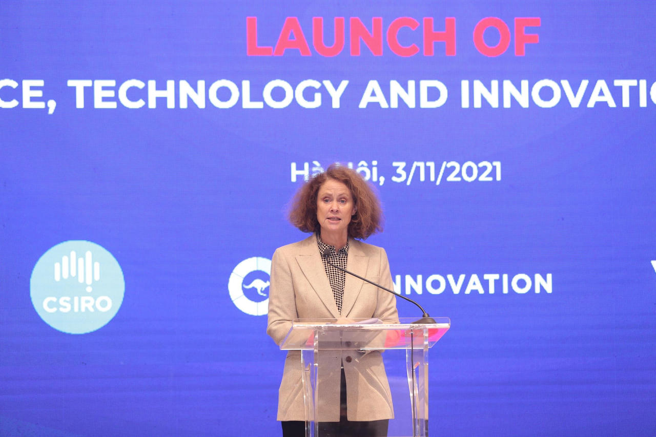 Việt Nam cần cân đối lại chính sách phát triển Khoa học công nghệ và Đổi mới sáng tạo