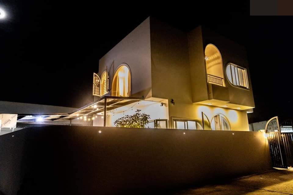 Ngôi nhà mang phong cách Địa Trung Hải, tràn ngập nắng và gió