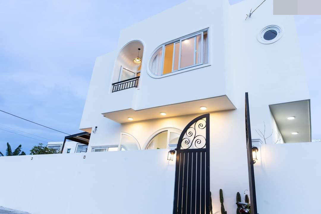 Ngôi nhà mang phong cách Địa Trung Hải, tràn ngập nắng và gió