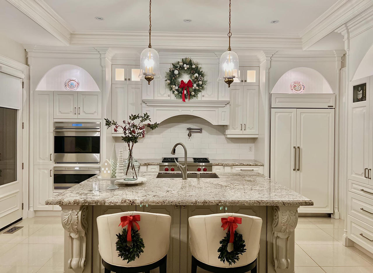 Chiêm ngưỡng ngôi nhà của vợ chồng người Việt tại thành phố đông dân và đắt đỏ bậc nhất Canada