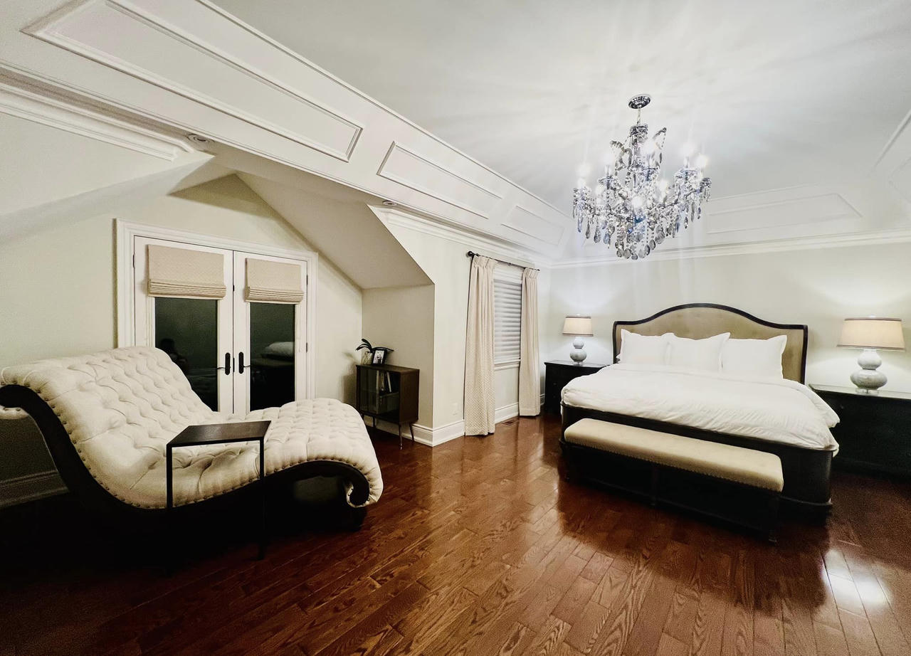 Chiêm ngưỡng ngôi nhà của vợ chồng người Việt tại thành phố đông dân và đắt đỏ bậc nhất Canada