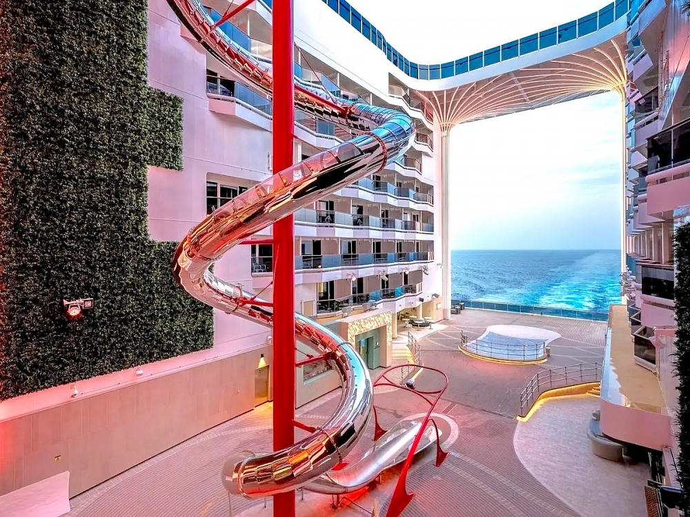 Bên trong "cung điện nổi" tỷ USD ở World Cup 2022