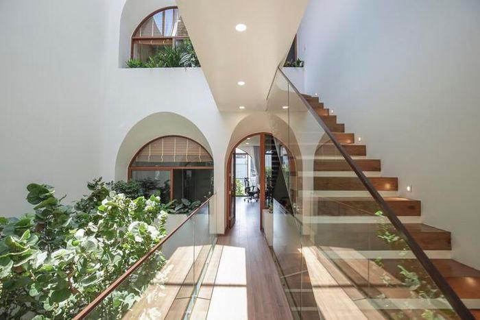 Khắc phục nhược điểm cho nhà ống diện tích nhỏ