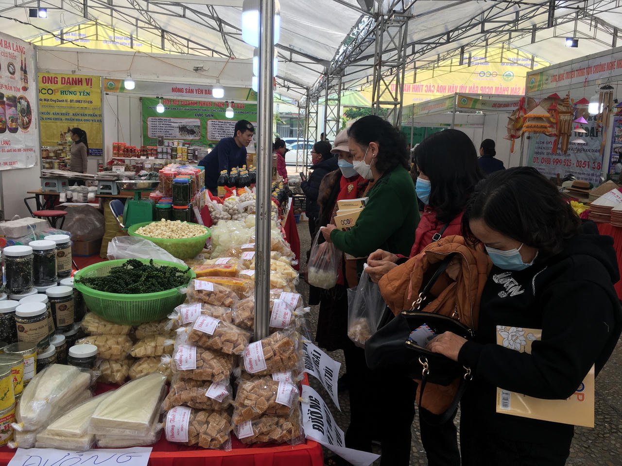 Làm gì để hơn 2000 sản phẩm OCOP đến với đông đảo người tiêu dùng Thủ đô và cả nước?