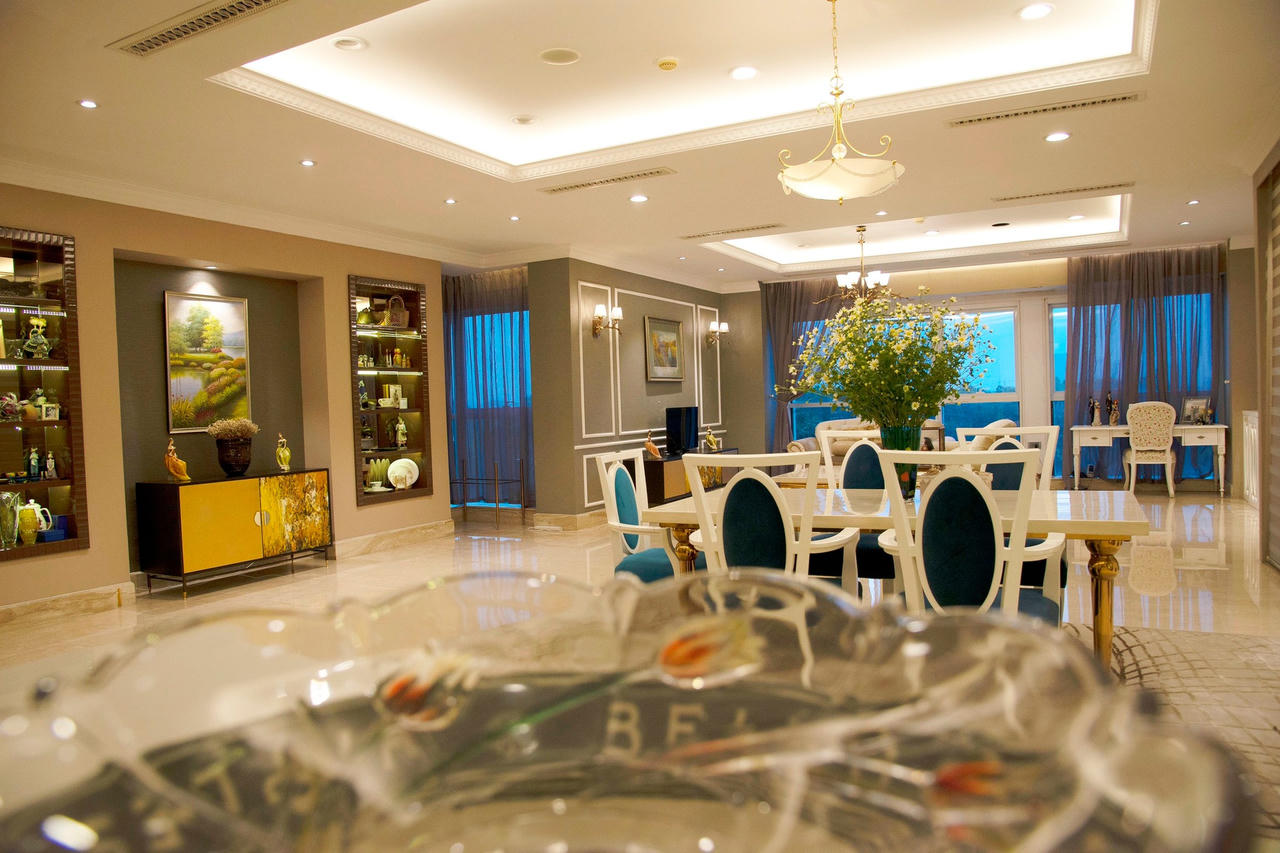 Ngôi nhà theo phong thủy Á Đông cho vợ chồng người Châu Âu có niềm đam mê với nghệ thuật sơn mài 