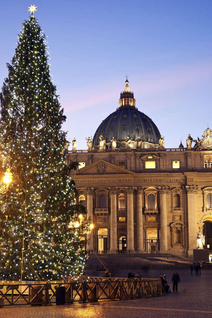 Chiêm ngưỡng không khí Giáng sinh tại những tòa nhà ấn tượng nhất hành tinh