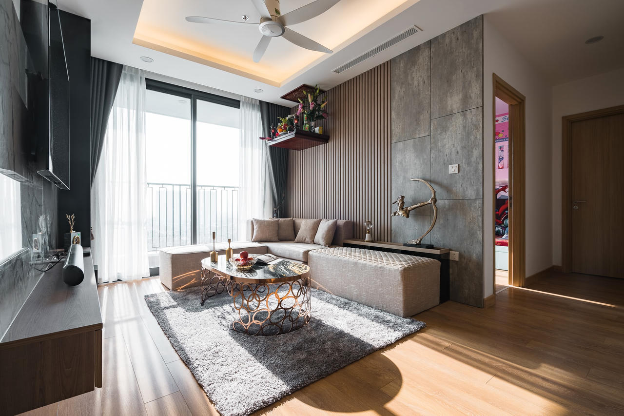 Căn hộ mang phong cách Modernism được decor với gam màu trầm, sang trọng