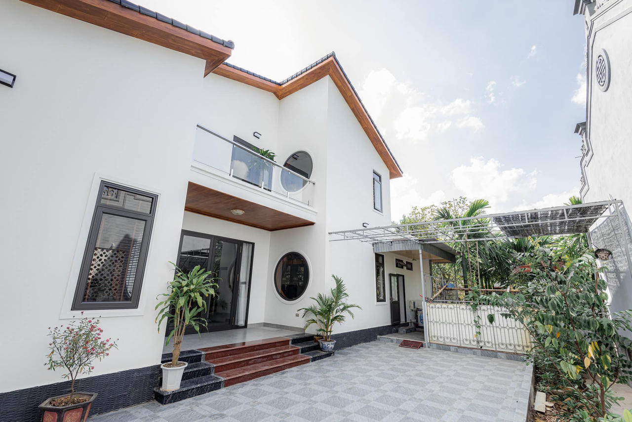 Ngôi nhà mang kiến trúc hiện đại của Nhật Bản và phong cách bình dị của làng quê Việt Nam