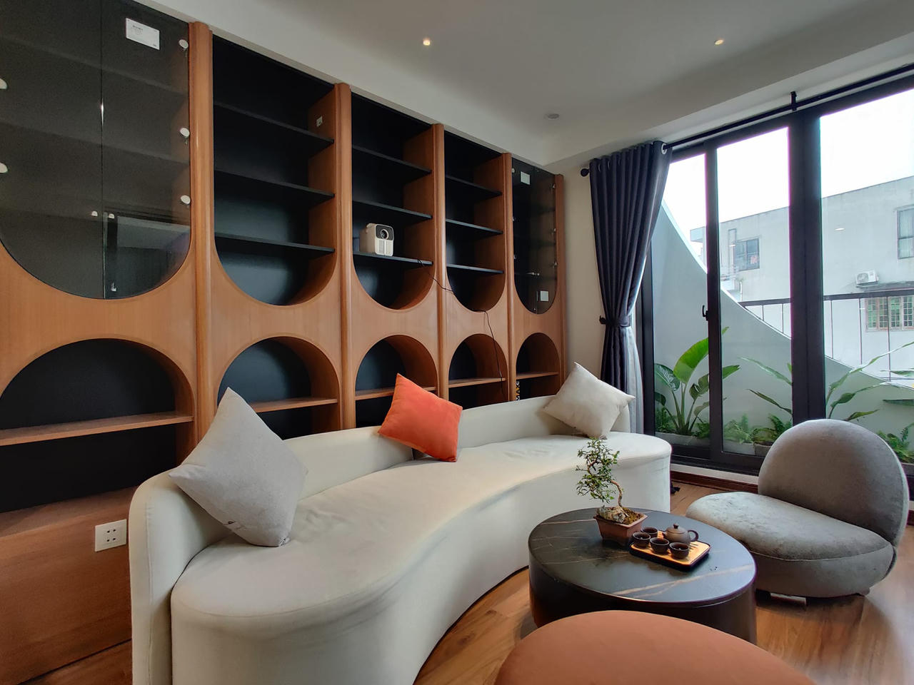 Mảnh đất méo, rộng 44m2 hóa không gian nghỉ dưỡng cực chill cho gia đình nhỏ