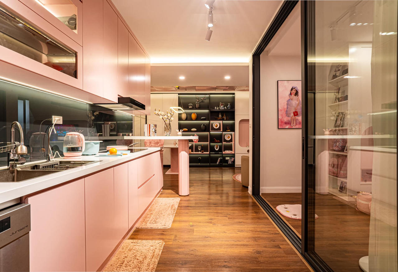 Giữ “lửa tình yêu”, chồng chi 700 triệu tặng vợ ngôi nhà đẹp như phim Hàn