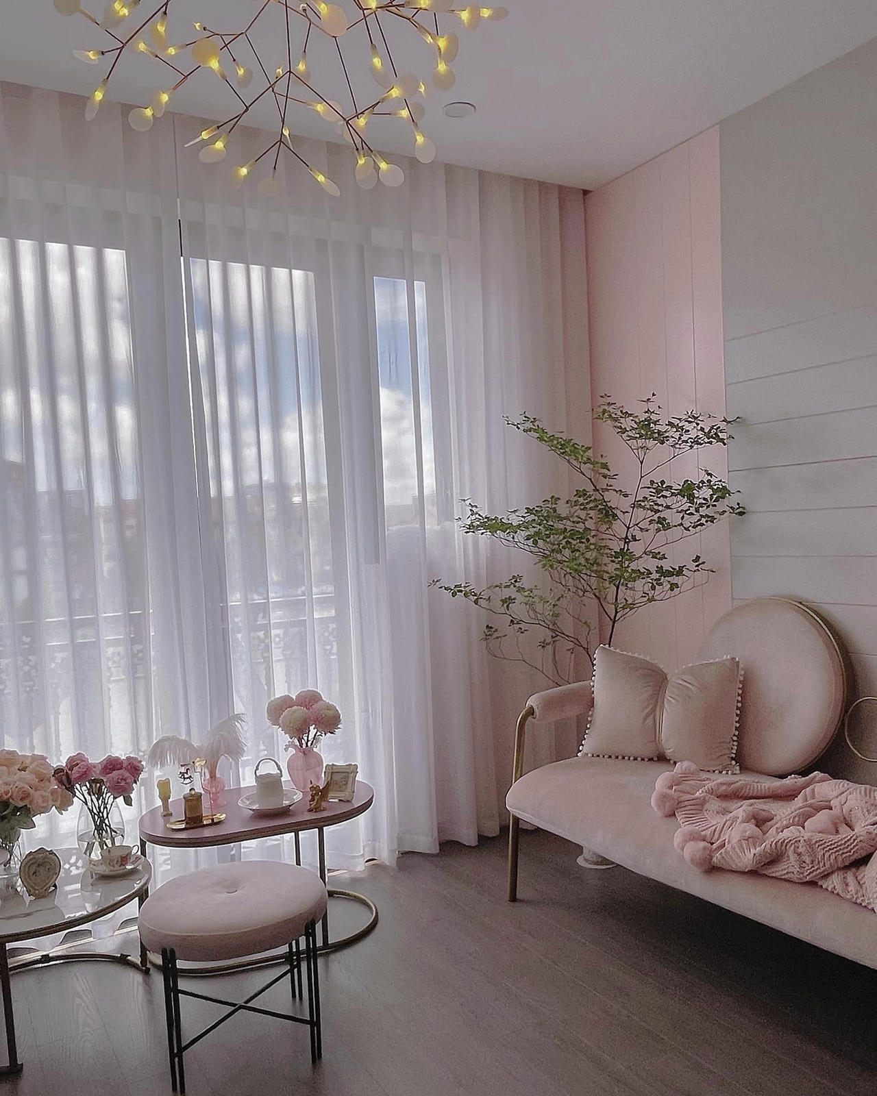 Mê mẩn trước ngôi nhà 5 tầng màu hồng của cô gái Hải Phòng