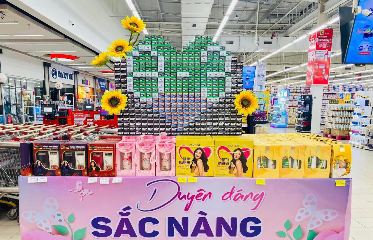 Cuộc chiến giành thị phần từ các 'ông lớn' thương mại điện tử dịp 8/3