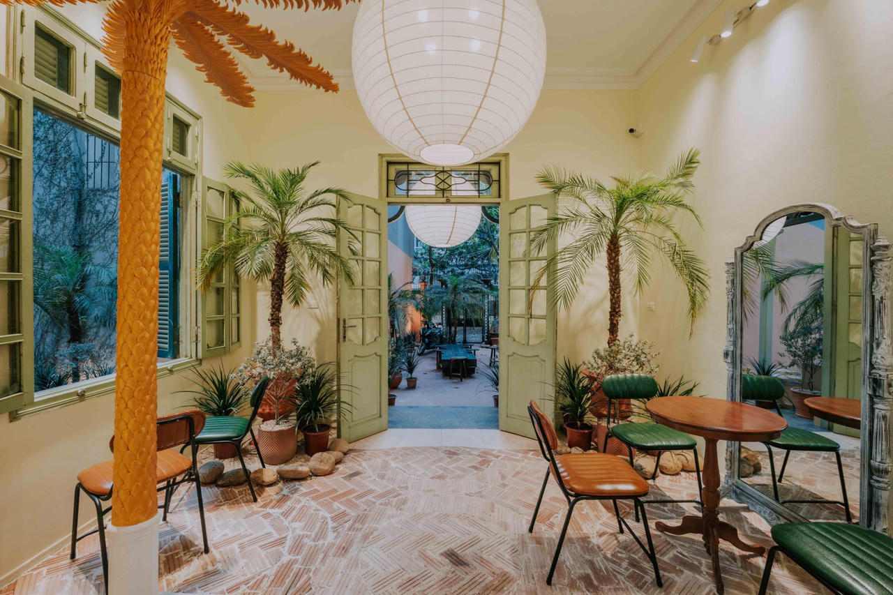 Đã mắt với căn biệt thự “cổ tích” giữa lòng Hà Nội, góc nào cũng mê