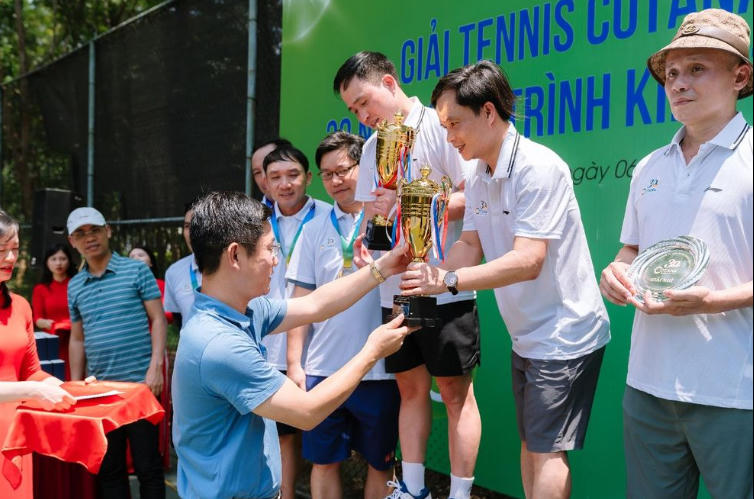 Giải tennis Cotana Group - “30 năm - Dòng chảy kiến tạo tương lai” thành công tốt đẹp