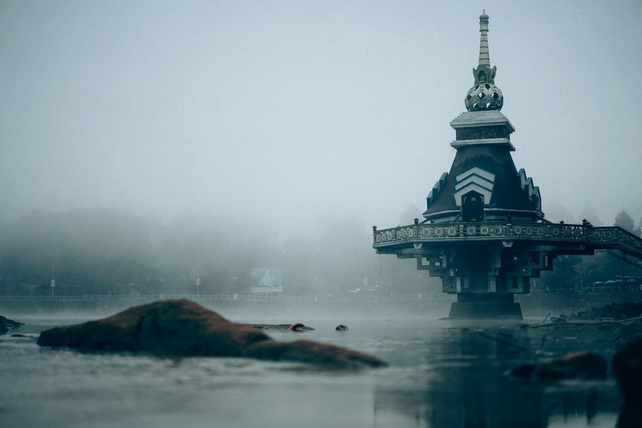 Chợ Mây - phiêu lưu ký