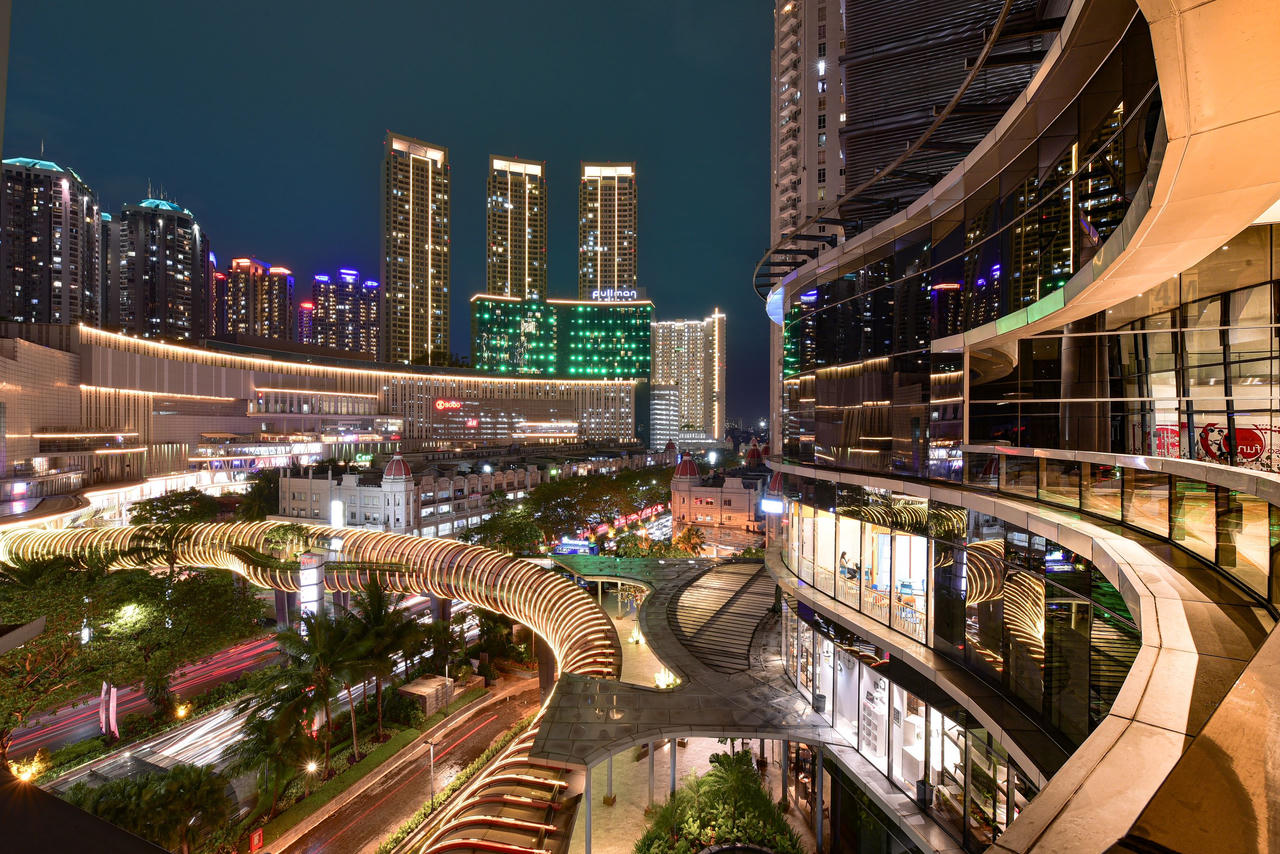 Thứ Tư, Năm, Sáu thỏa sức check-in khắp năm châu với vé từ 0 đồng