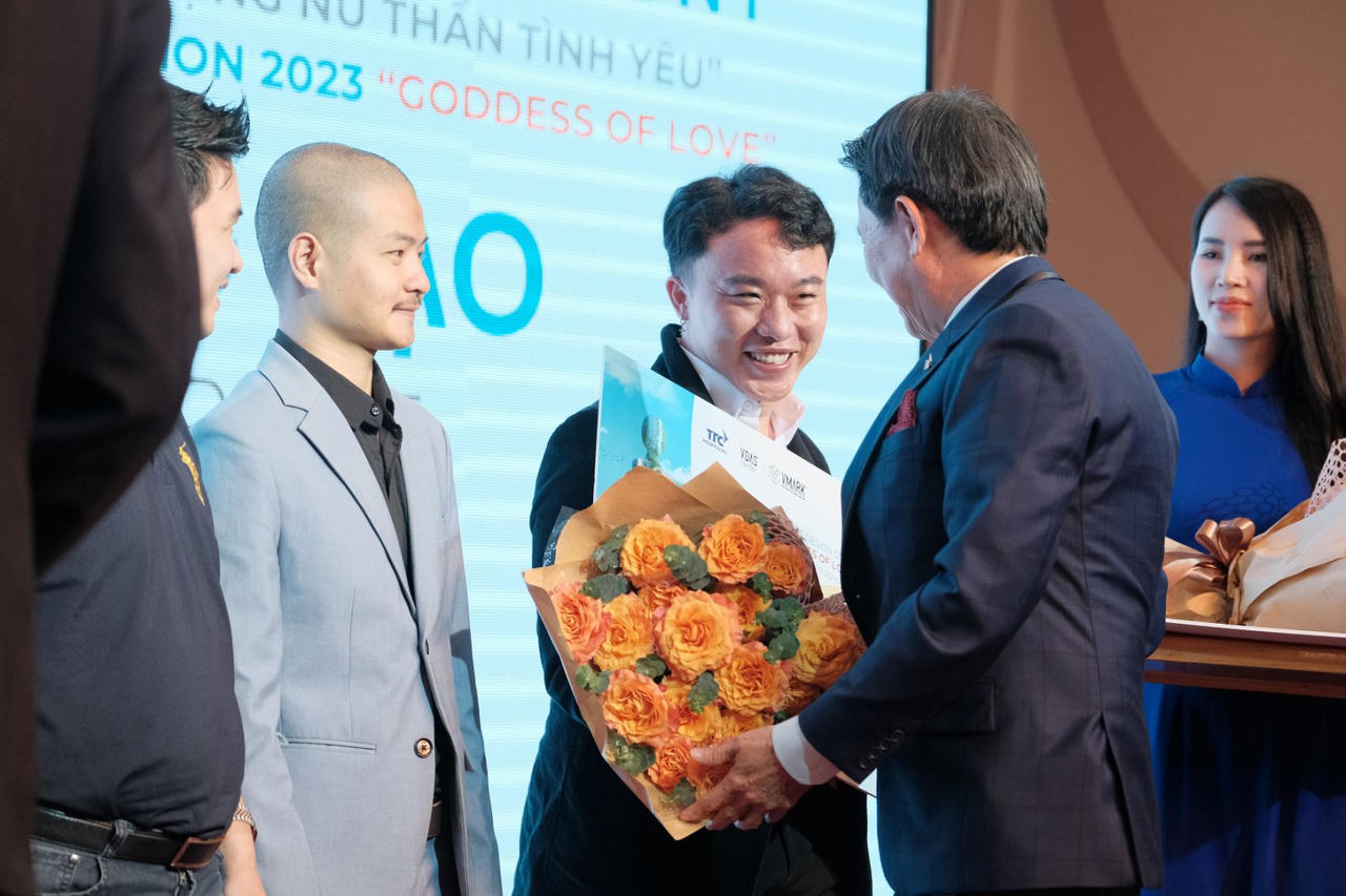 Các giải thưởng cuộc thi Thiết kế Toàn cầu “Tượng nữ thần tình yêu” đã tìm được chủ nhân