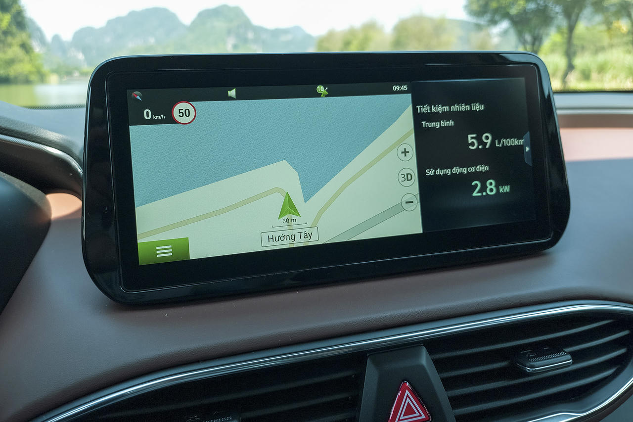 Hyundai Santa Fe Hybrid chính thức ra mắt tại Việt Nam với giá 1,45 tỷ đồng