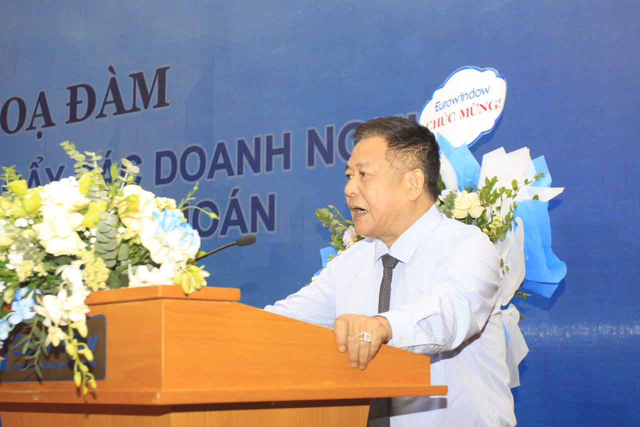 'Khơi thông' đường niêm yết trên sàn chứng khoán cho doanh nghiệp Việt