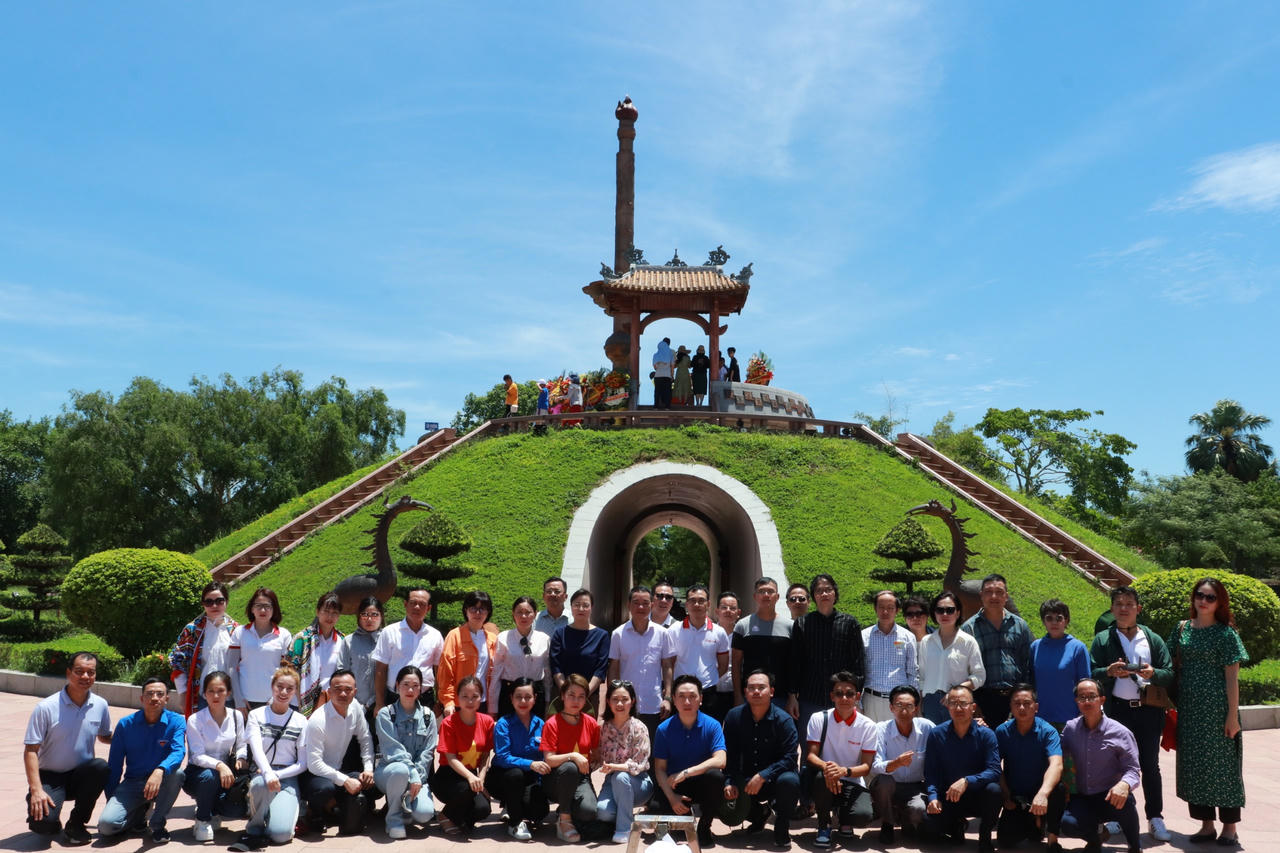 Thiêng liêng tháng Bảy!