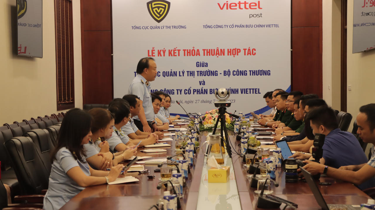 Tổng cục Quản lý thị trường - Viettel Post ký kết hợp tác trong kiểm tra, xử lý vi phạm qua đường bưu chính