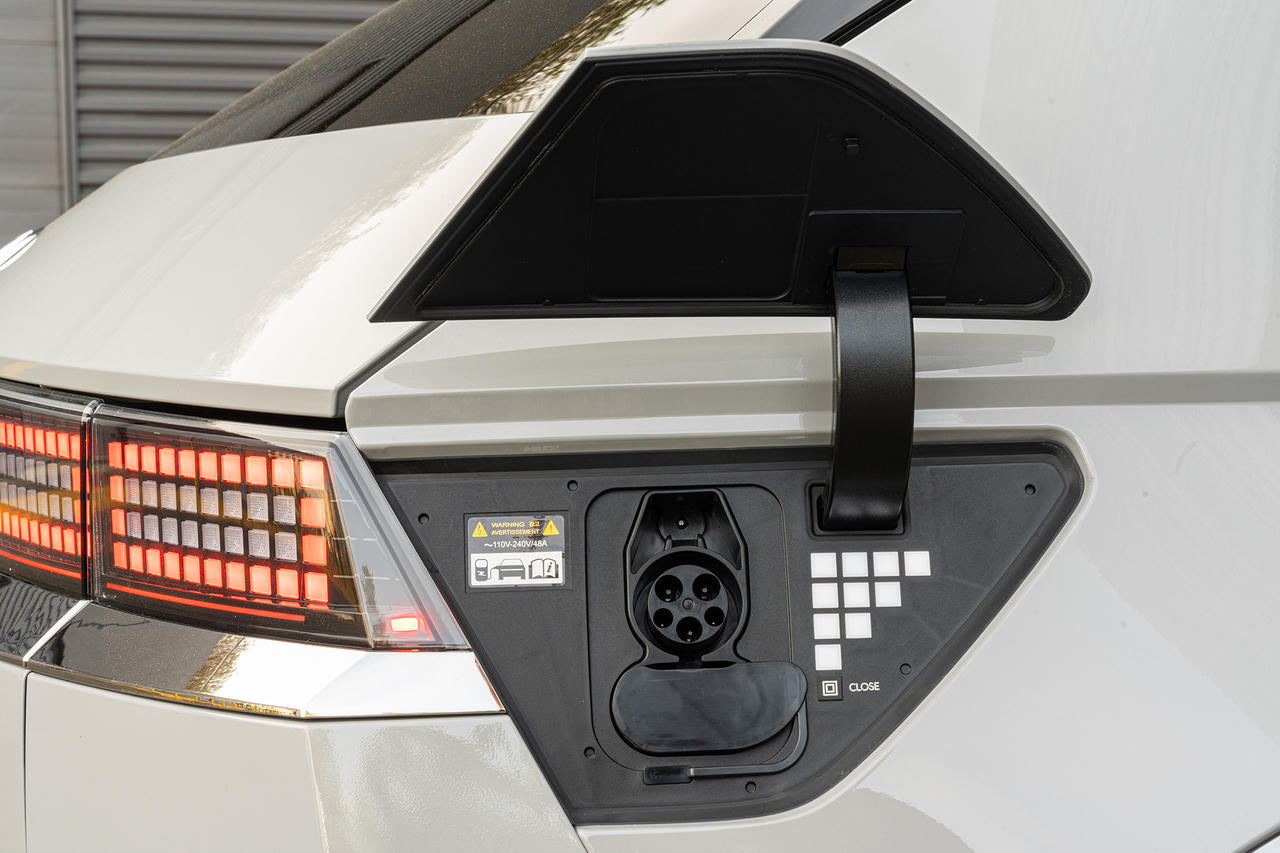 Xe điện IONIQ 5 phân phối và sản xuất tại Việt Nam, giá từ 1,3 tỷ đồng