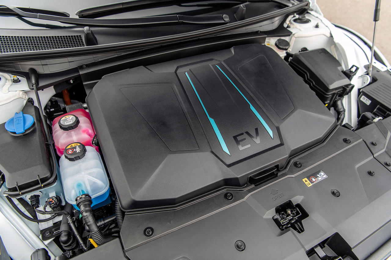 Xe điện IONIQ 5 phân phối và sản xuất tại Việt Nam, giá từ 1,3 tỷ đồng