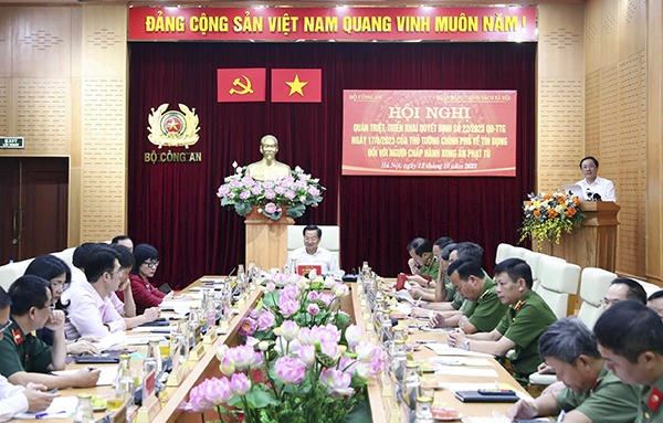 Phó Thủ tướng Lê Minh Khái: Đồng bộ triển khai chính sách tín dụng cho người mãn hạn tù 