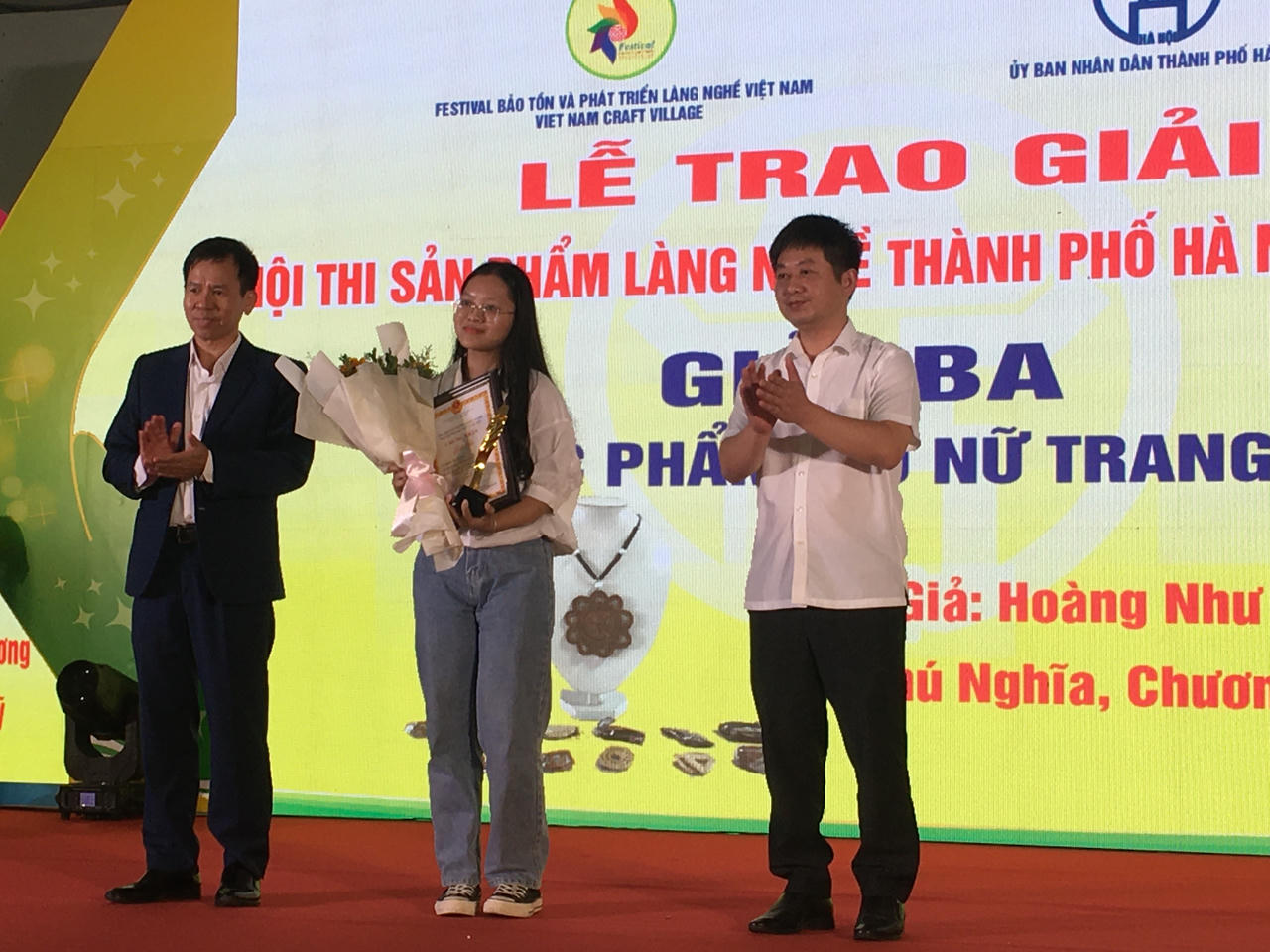 56 tác phẩm đạt giải tại Hội thi sản phẩm làng nghề TP Hà Nội 2023