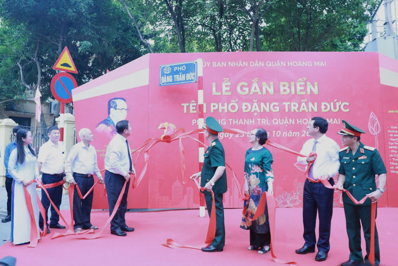 Lễ gắn tên phố Đặng Trần Đức: Vinh danh nhà tình báo lỗi lạc