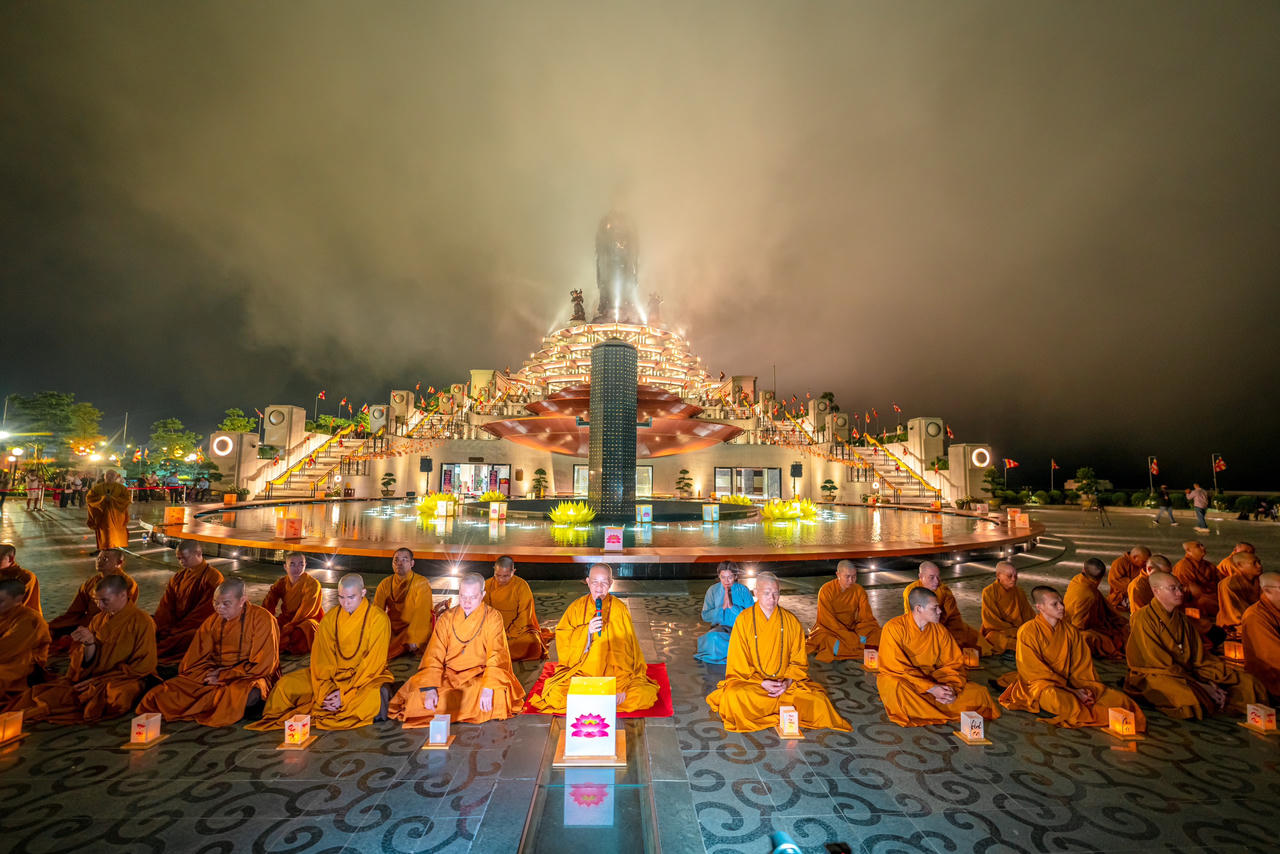 Núi Bà Đen đẹp tựa mộng cảnh đón mừng Lễ Vía Quán Thế Âm xuất gia