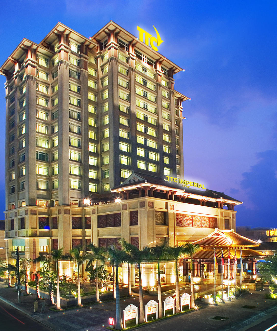 Tập đoàn TTC M&A khách sạn 5 sao TTC Imperial Hotel tại Huế