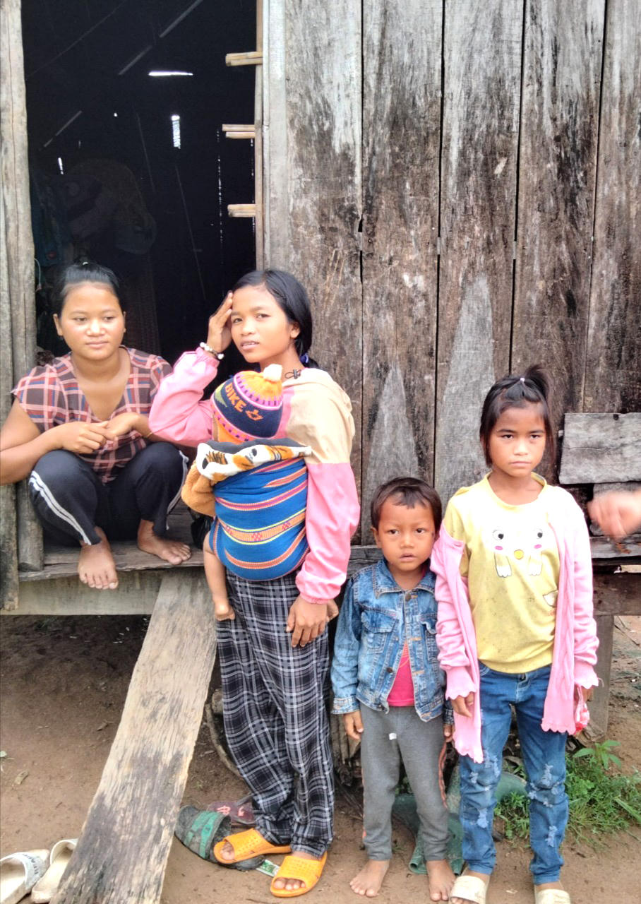 Khi phụ nữ vùng cao cùng chống nạn tảo hôn