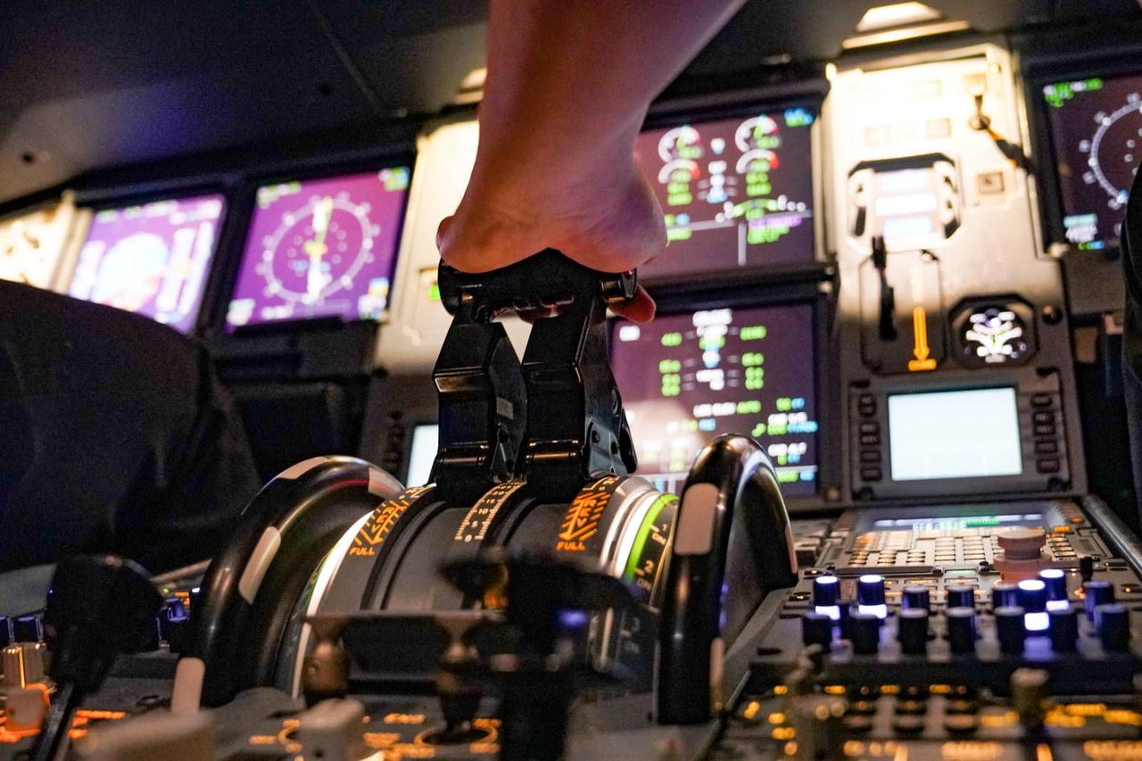 Bên trong Học viện Hàng không Vietjet có gì?