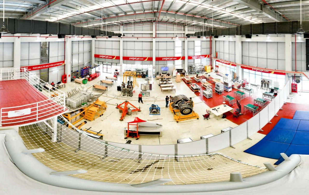 Bên trong Học viện Hàng không Vietjet có gì?