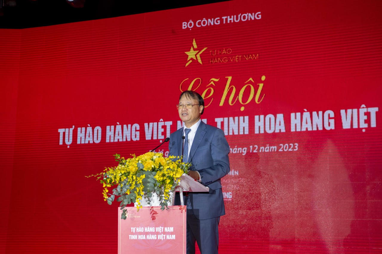 Khai mạc Chương trình “Tự hào hàng Việt Nam”, “Tinh hoa hàng Việt Nam” năm 2023