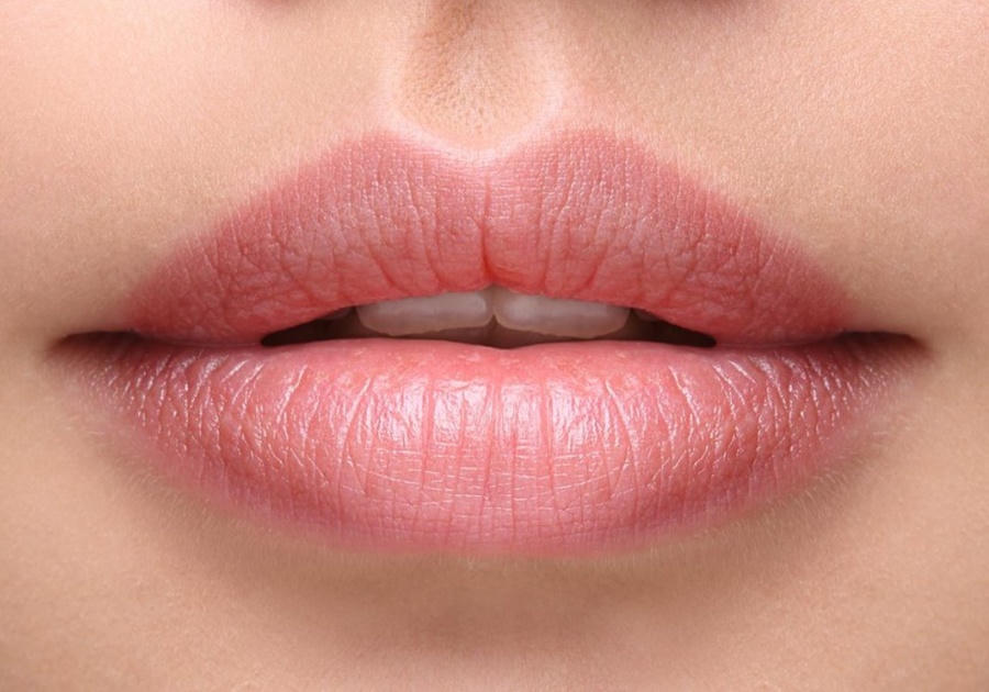 Review Dr. Baumann SkinIdent Lip Balm Vitamin - Dòng son siêu dưỡng theo tiêu chuẩn thuần chay Binome