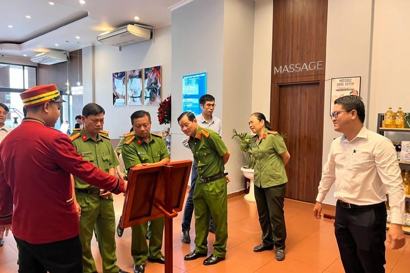 Kiểm tra thực thi Luật phòng chống tác hại của thuốc lá: Nhà hàng, khách sạn có tỷ lệ vi phạm cao nhất