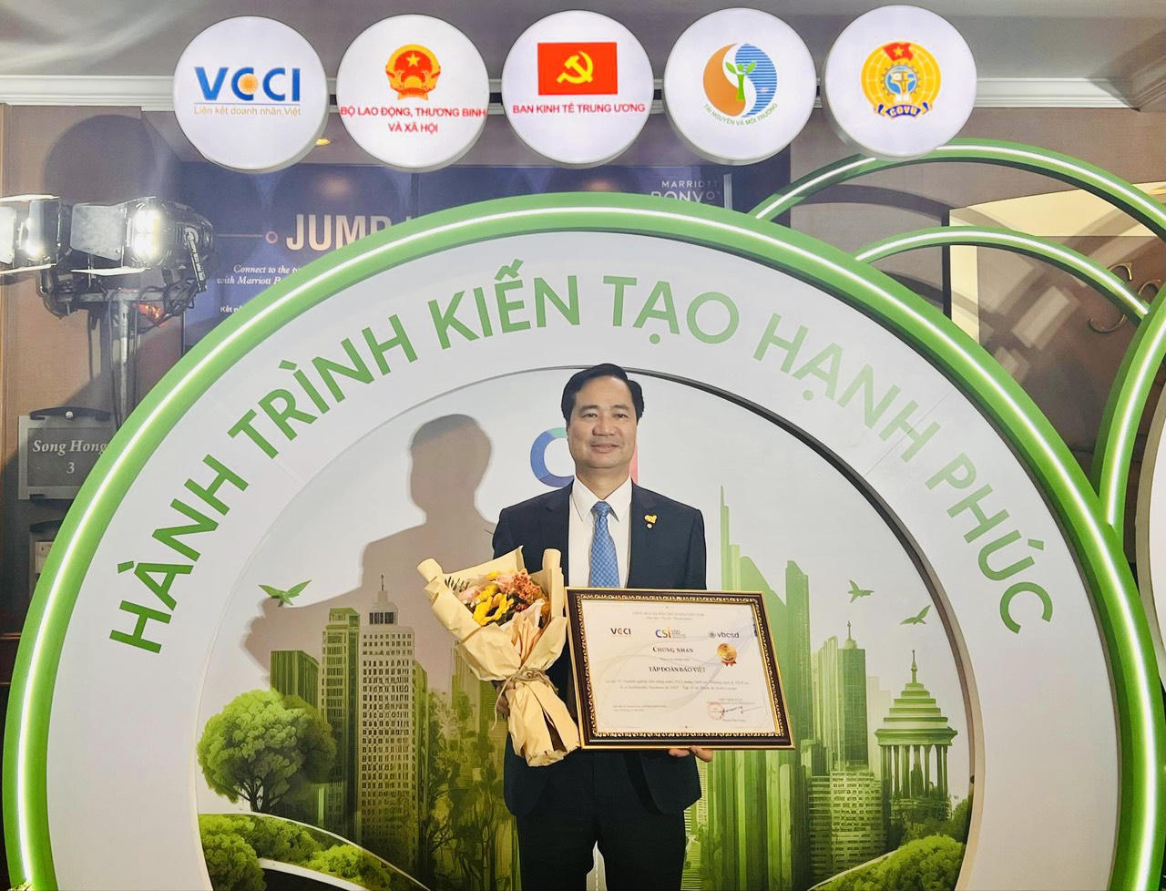 Bảo Việt (BVH): Đứng đầu Top 10 Doanh nghiệp Bền vững Việt Nam liên tiếp gần một thập kỷ