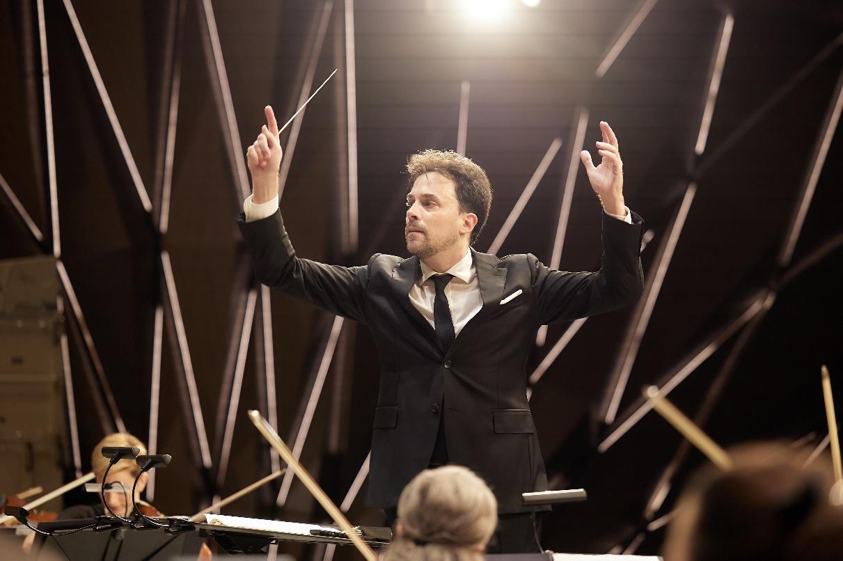 Hòa nhạc đặc biệt Giáng sinh: Dàn nhạc Giao hưởng Mặt trời trình diễn loạt tác phẩm bất hủ của P.Tchaikovsky