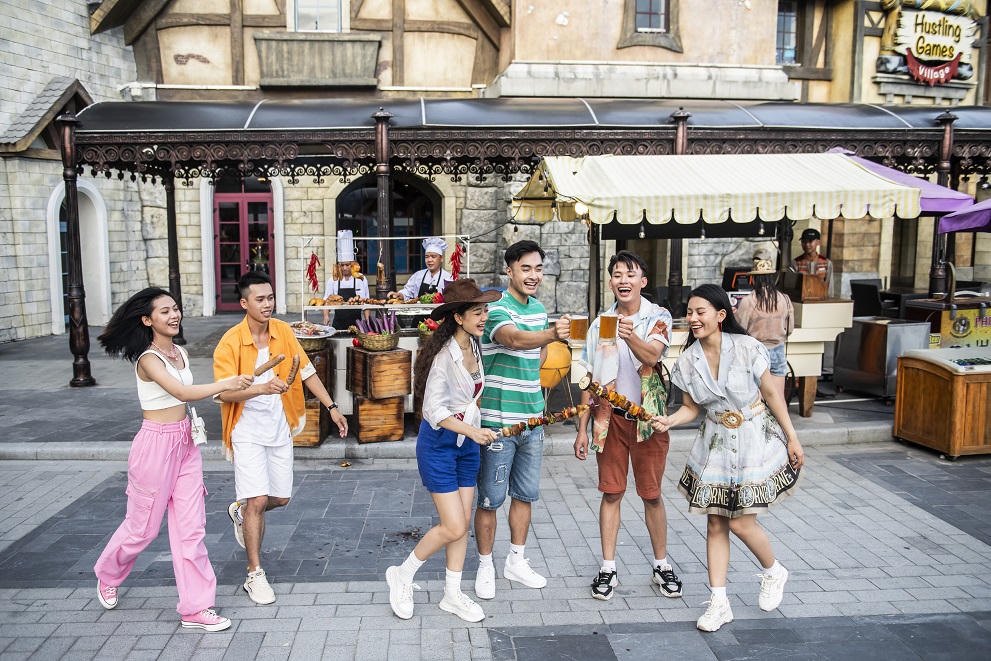 Bùng nổ phong cách đón năm mới 2024 đồng loạt tại Phú Quốc United Center