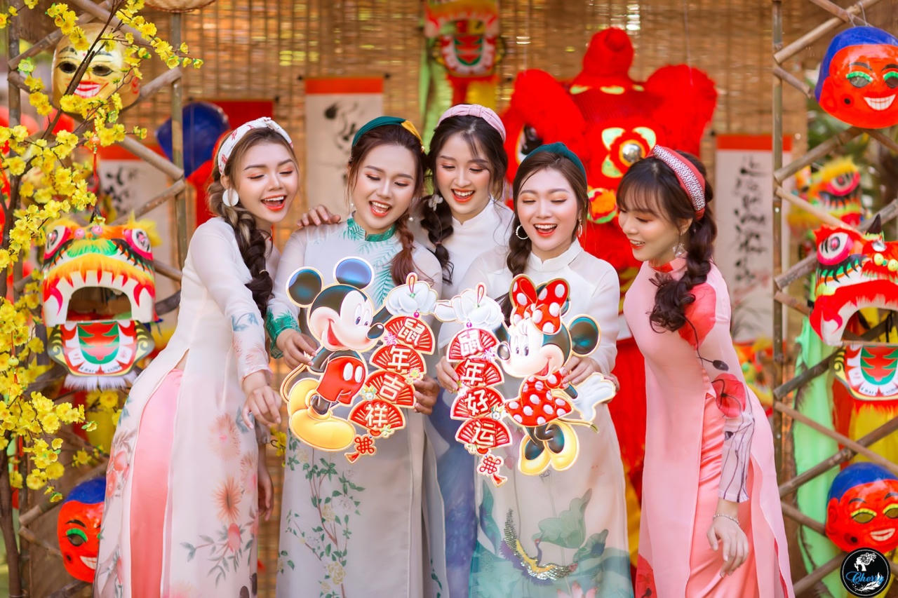 Người trẻ còn 'mặn mà' với Tết? 