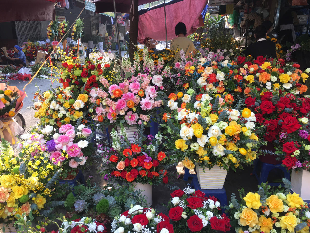 Thị trường hoa tươi trầm lắng trước thềm 8/3
