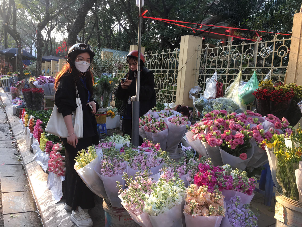 Thị trường hoa tươi trầm lắng trước thềm 8/3