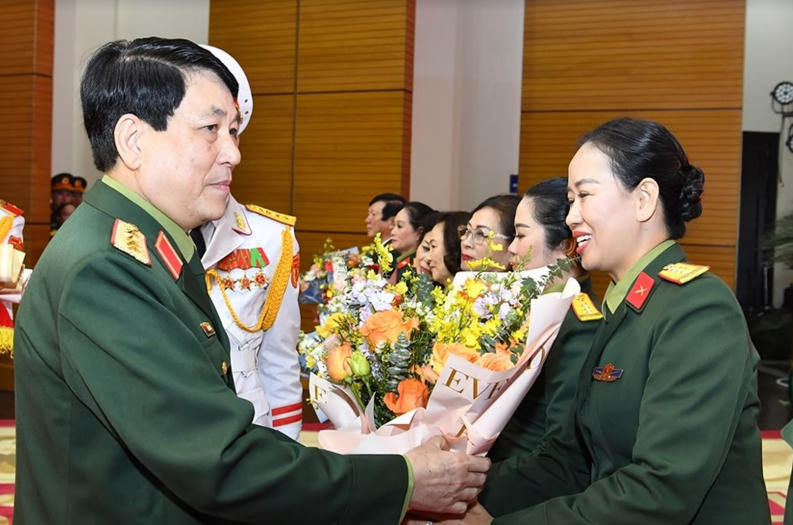 Gặp mặt, tuyên dương các nghệ sĩ Quân đội tiêu biểu