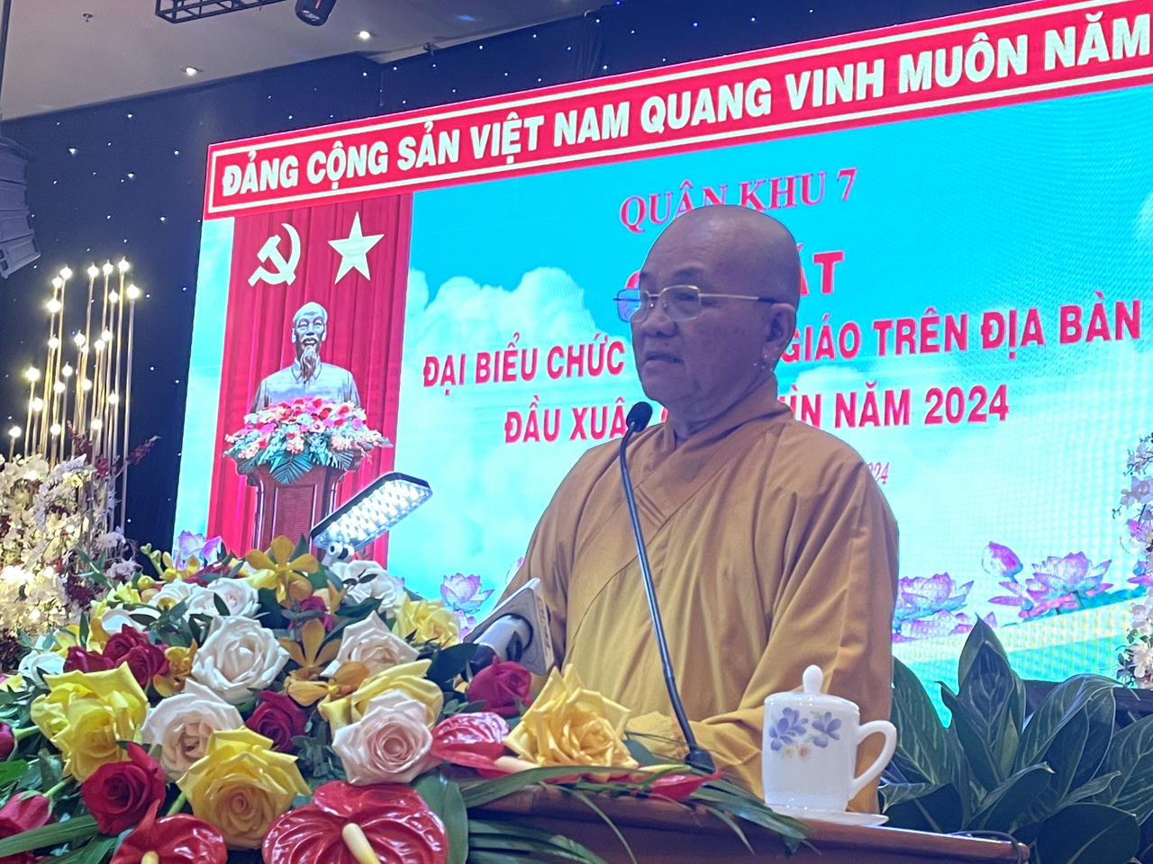 Quân khu 7 thúc đẩy đoàn kết với các tổ chức tôn giáo trên địa bàn